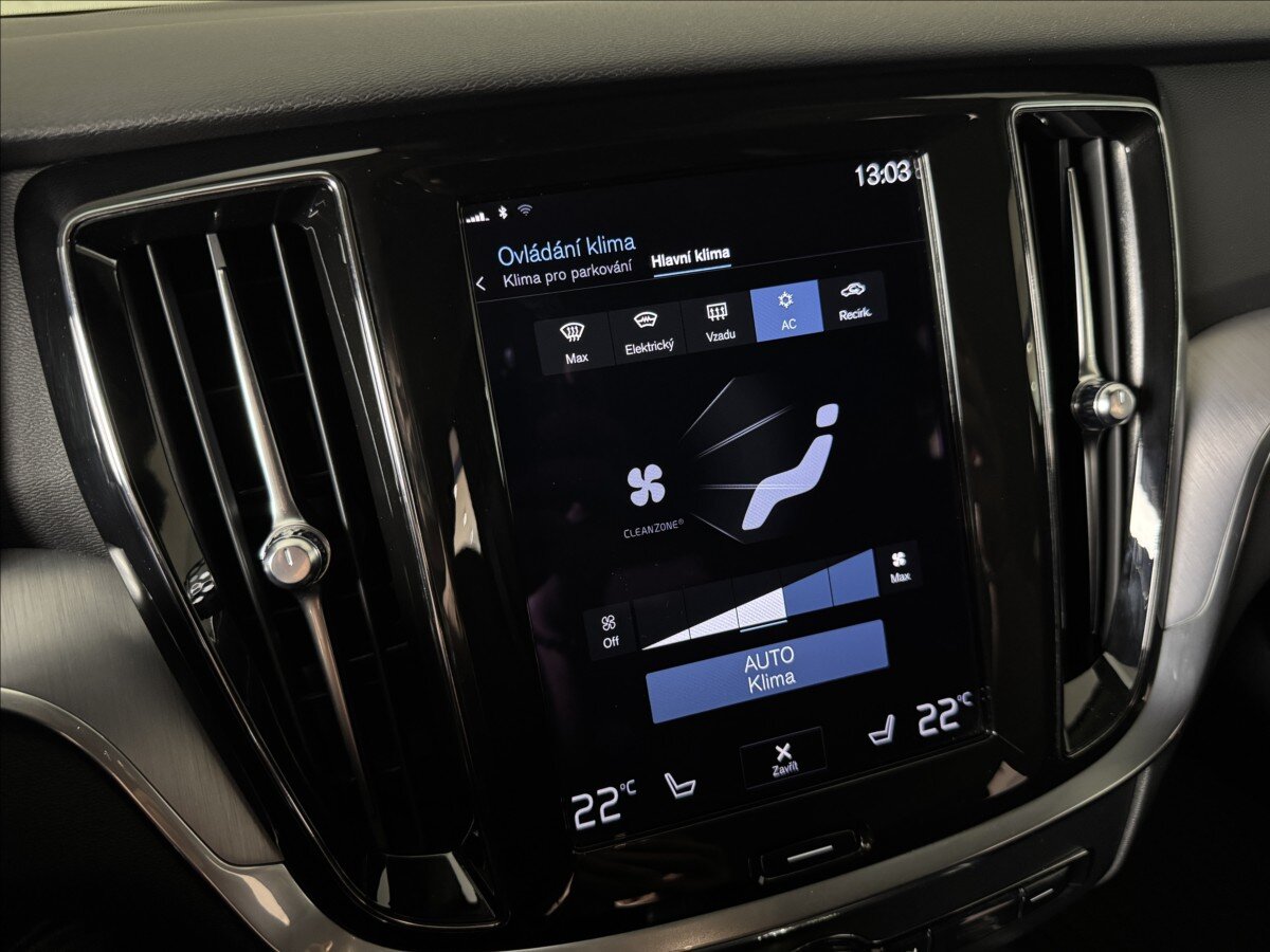 Volvo V60 Kombi 2,0 l 145 kw