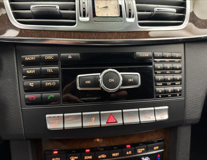 Mercedes-Benz Třídy E 25