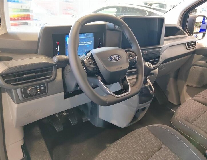 Ford Transit Custom 18