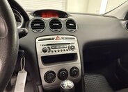 Peugeot 308 Hatchback 1,4 l 70 kw