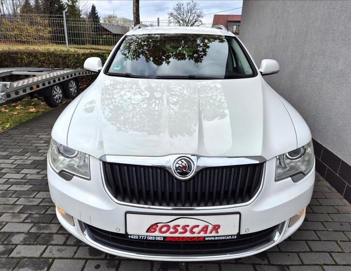 Škoda Superb 10