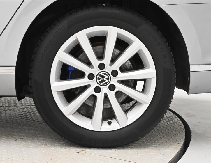 Volkswagen Passat Sedan 1,4 l 115 kw