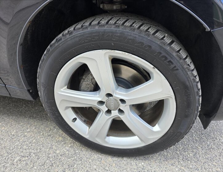 Audi Q5 SUV / Terénní 3,0 l 180 kw