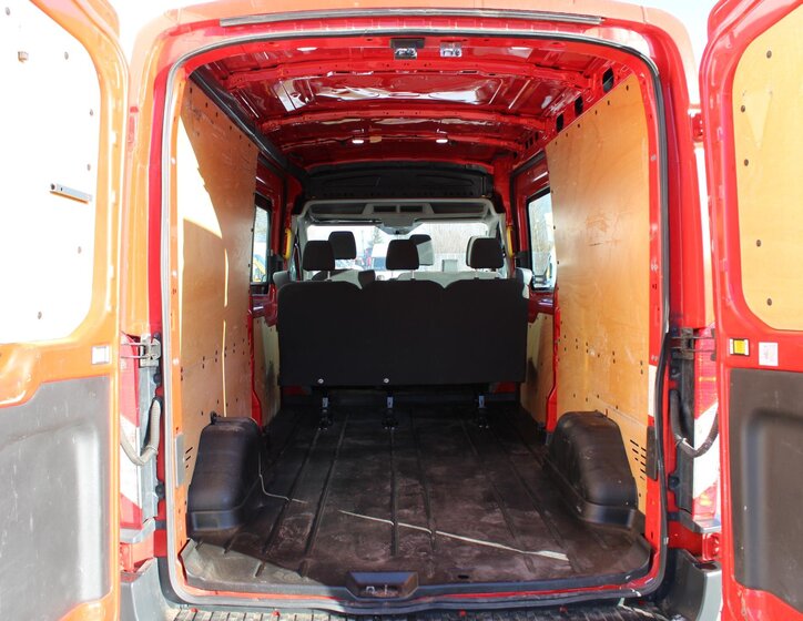 Ford Transit Užitková 2,0 l 125 kw