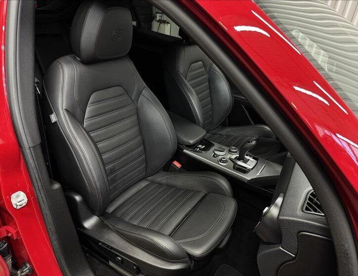 Alfa Romeo Stelvio SUV / Terénní 2,1 l 154 kw