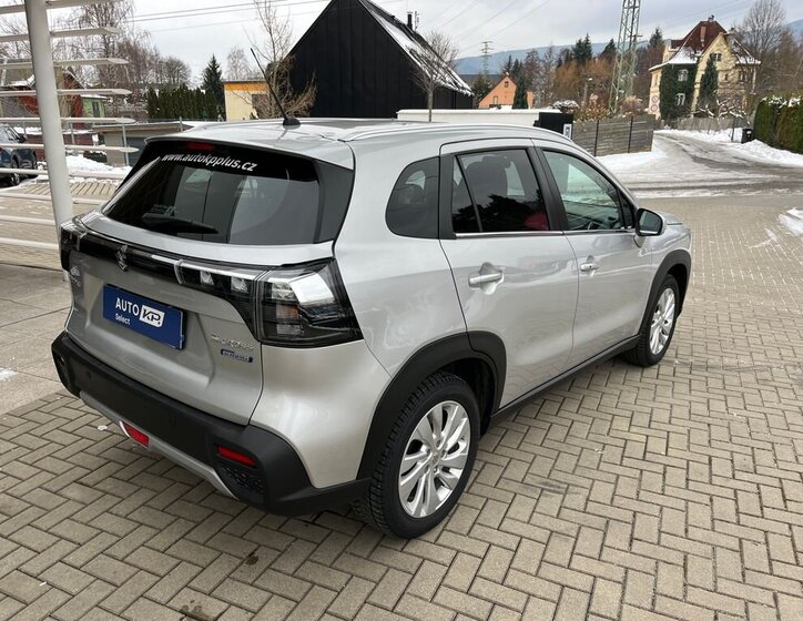 Suzuki SX4 S-Cross SUV 1,4 l 95 kw