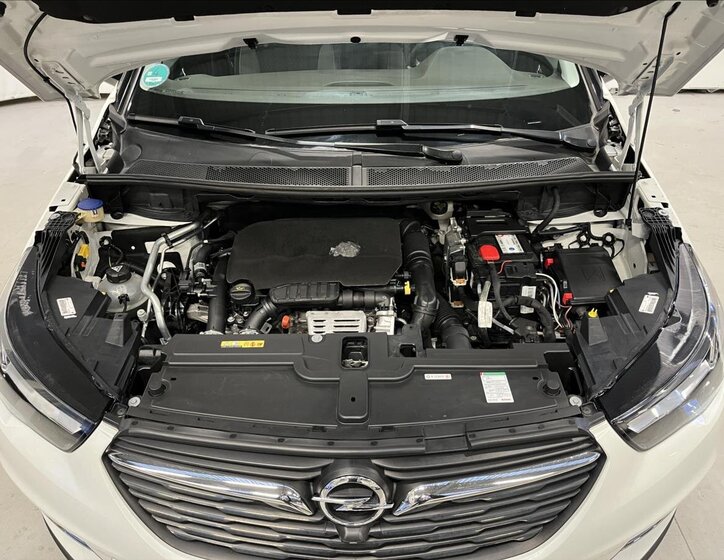 Opel Grandland X SUV / Terénní 1,2 l 96 kw