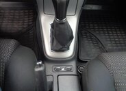 Toyota Avensis Kombi 2,0 l 108 kw