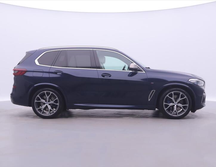 BMW X5 8