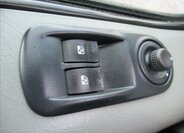 Opel Vivaro Ostatní 2,5 l 84 kw