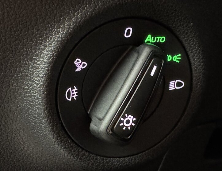 Škoda Karoq SUV / Terénní 2,0 l 110 kw