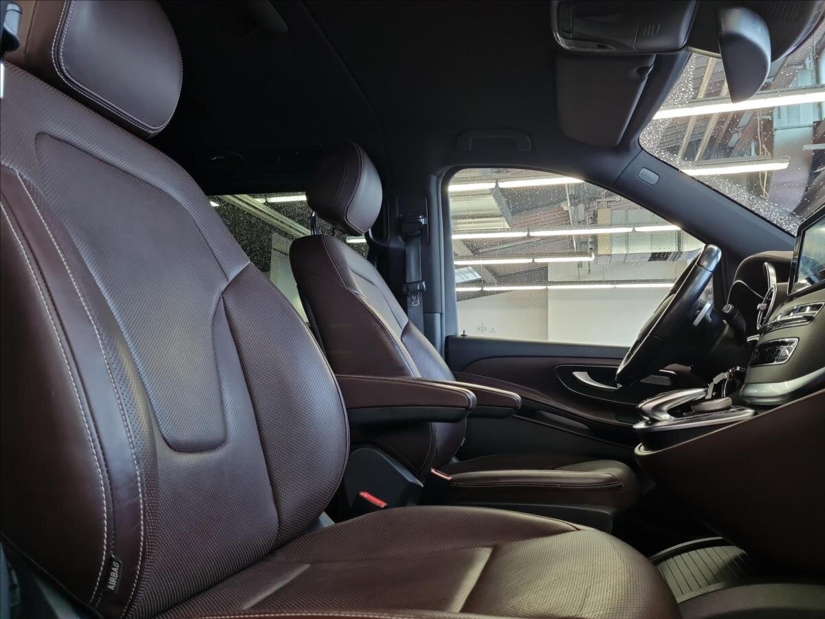 Mercedes-Benz Třídy V MPV 2,1 l 140 kw