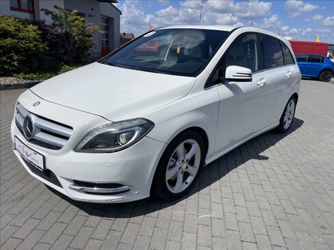 Mercedes-Benz Třídy B Hatchback 1,8 l 100 kw