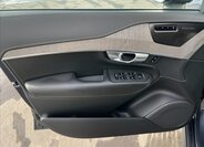 Volvo XC90 14