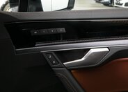 Volkswagen Touareg SUV / Terénní 3,0 l 210 kw