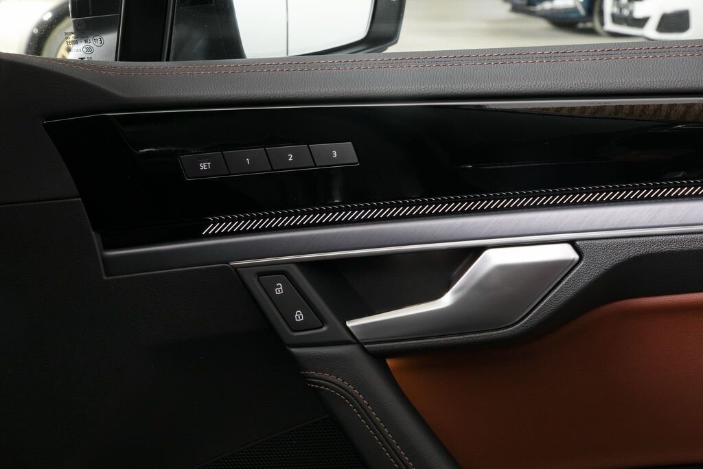 Volkswagen Touareg SUV / Terénní 3,0 l 210 kw