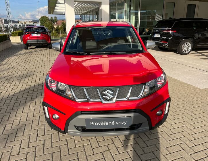 Suzuki Vitara 9
