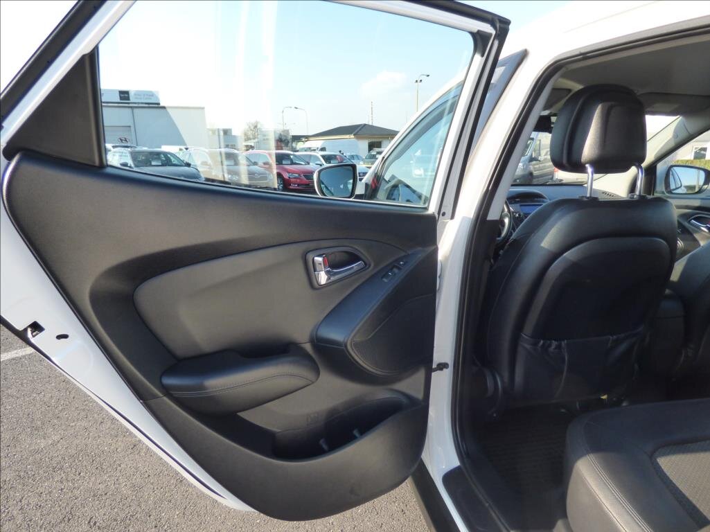 Hyundai ix35 SUV / Terénní 1,6 l 99 kw