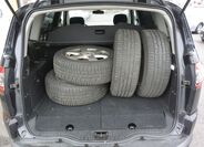 Ford S-MAX MPV 2,2 l 147 kw