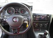 Volkswagen Golf 14