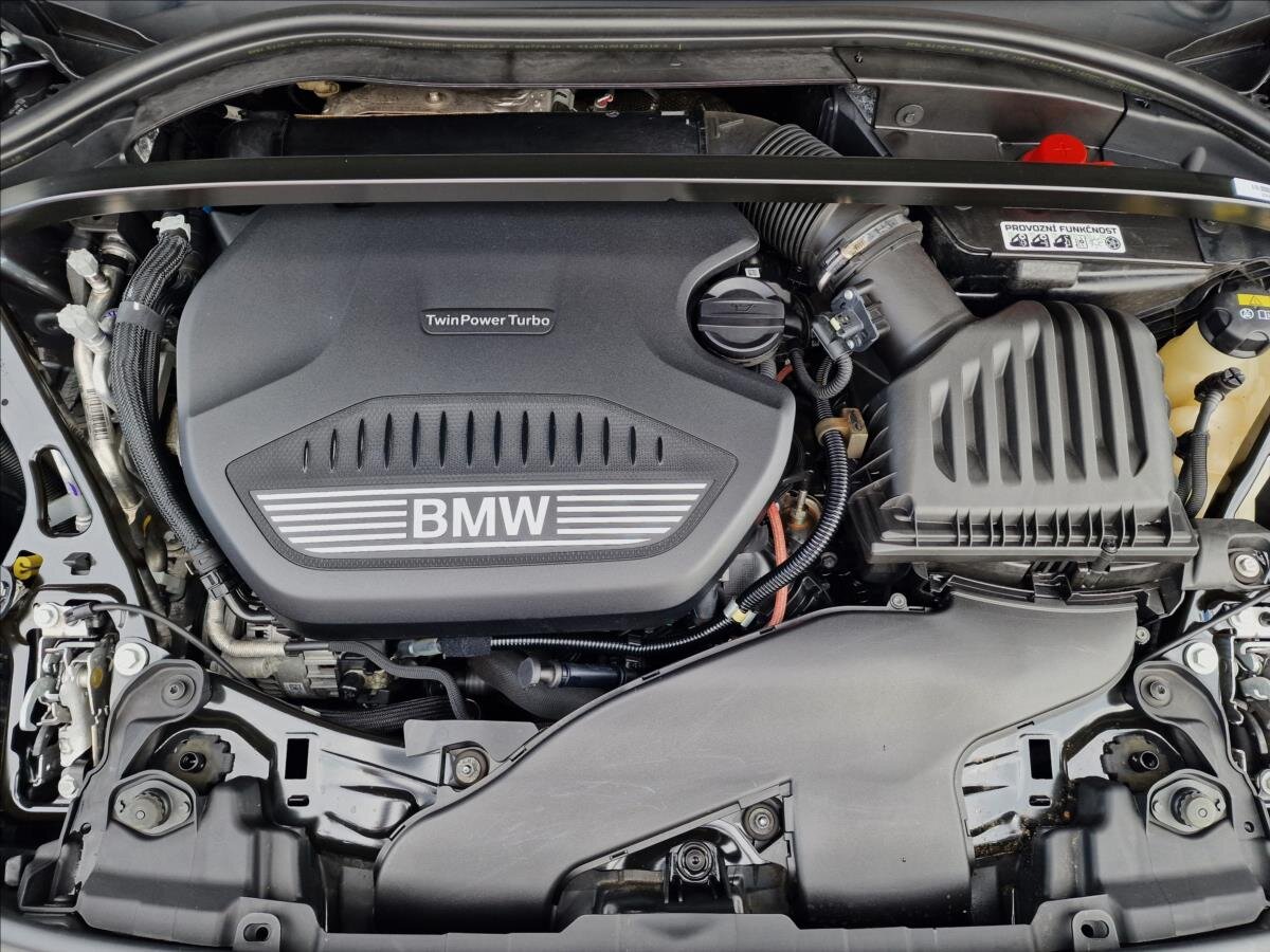 BMW Řada 2 Sedan / Limuzína 2,0 l 110 kw