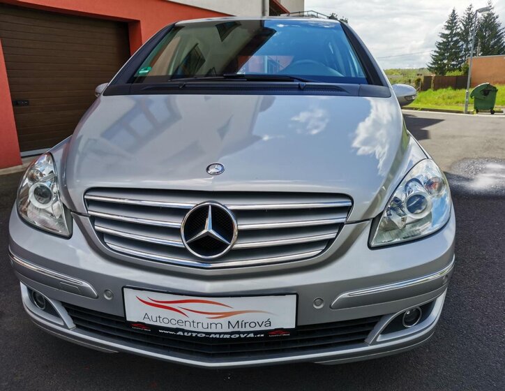 Mercedes-Benz Třídy B Hatchback 2,0 l 80 kw