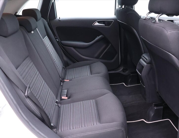 Mercedes-Benz Třídy B Hatchback 1,6 l 90 kw