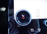 Land Rover Range Rover Velar SUV / Terénní 3,0 l 221 kw