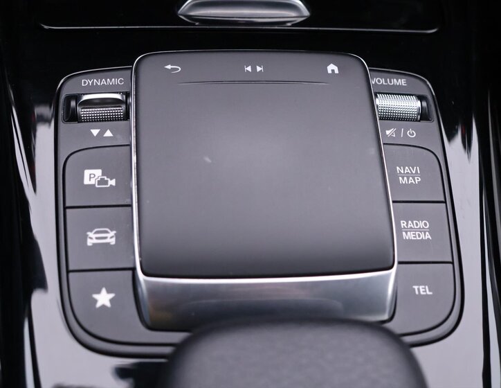 Mercedes-Benz CLA Kombi 2,0 l 225 kw