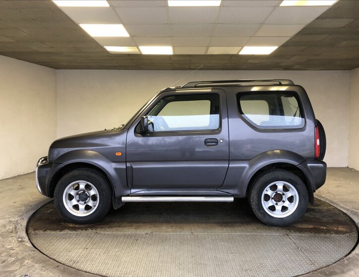 Suzuki Jimny 4