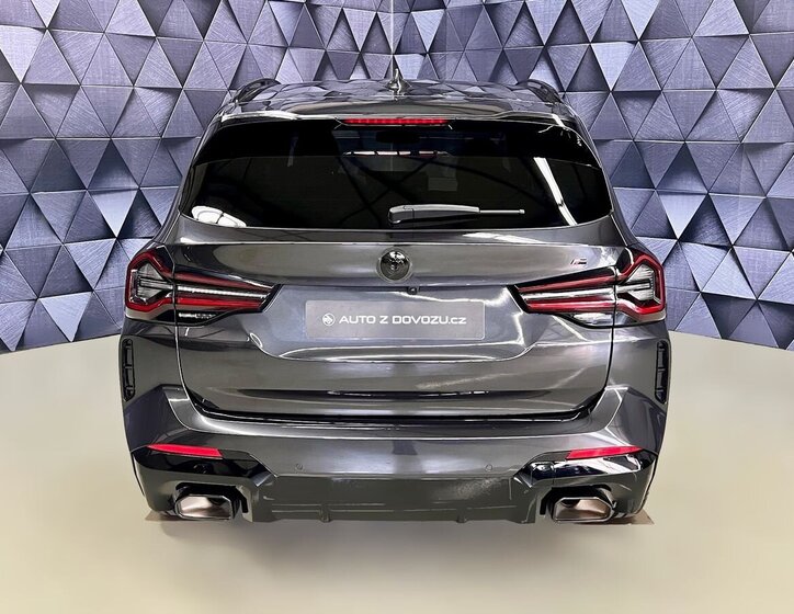 BMW X3 SUV / Terénní 2,0 l 140 kw