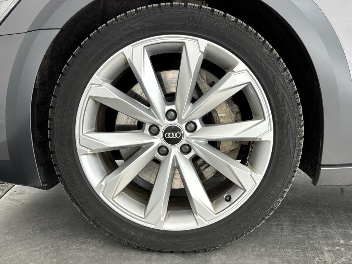 Audi A6 Allroad Kombi 3,0 l 253 kw