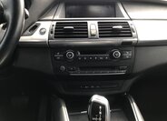 BMW X6 Kombi 3,0 l 180 kw