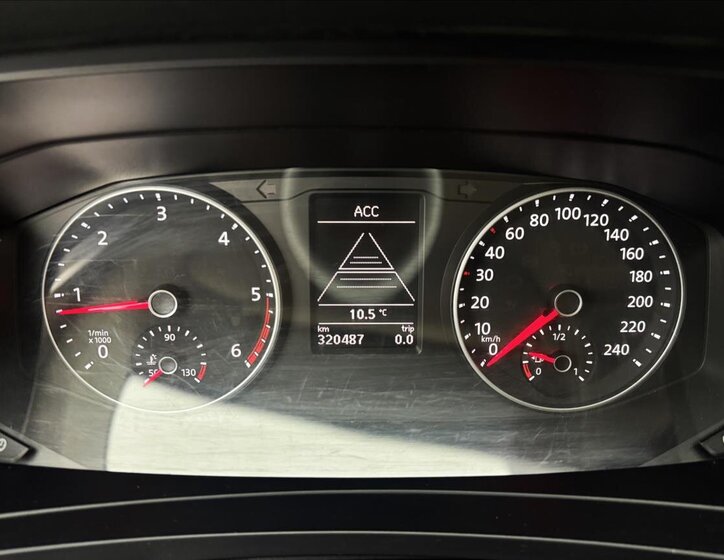 Volkswagen Caravelle Kombi 2,0 l 110 kw