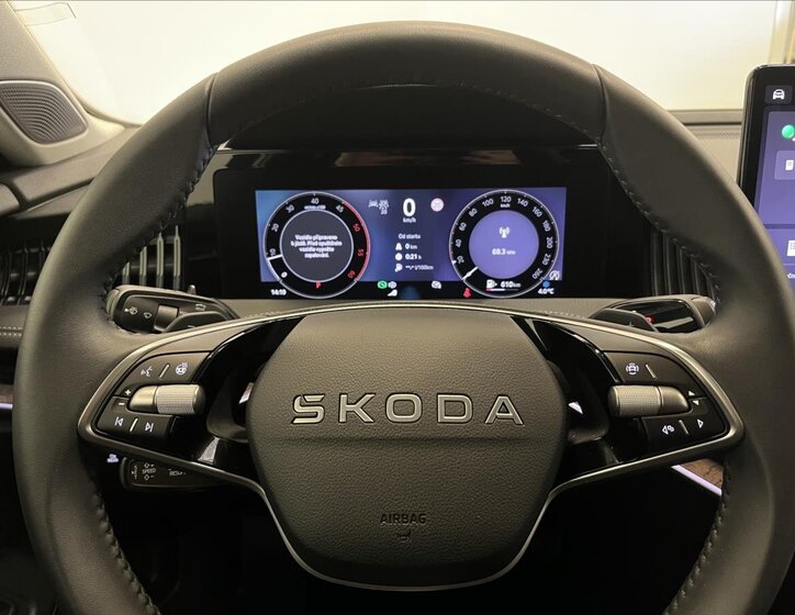 Škoda Superb Kombi 2,0 l 110 kw