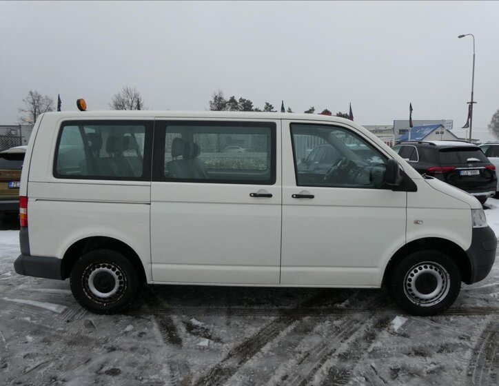 Volkswagen Transporter 2