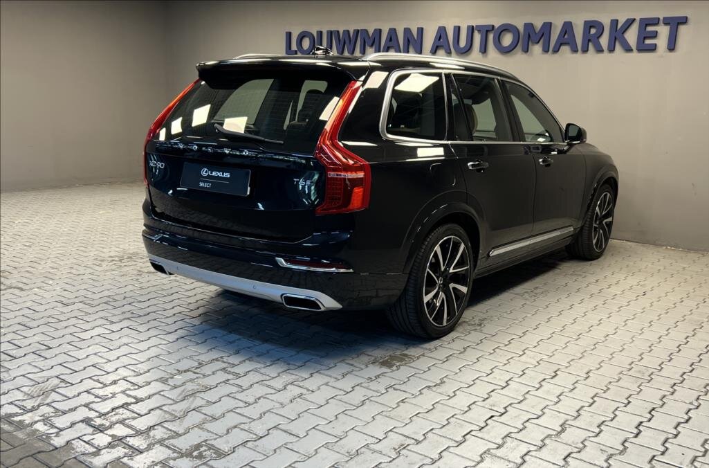 Volvo XC90 SUV 2,0 l 240 kw