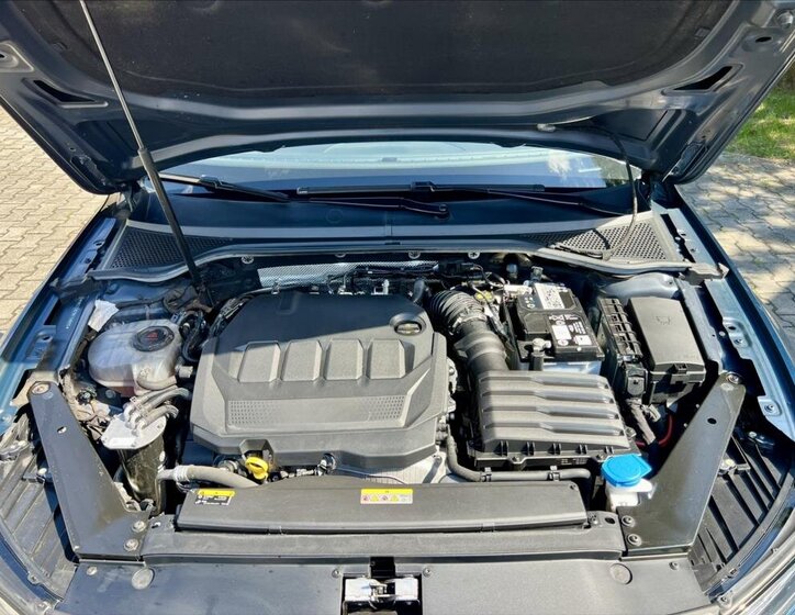 Volkswagen Passat Kombi 2,0 l 110 kw