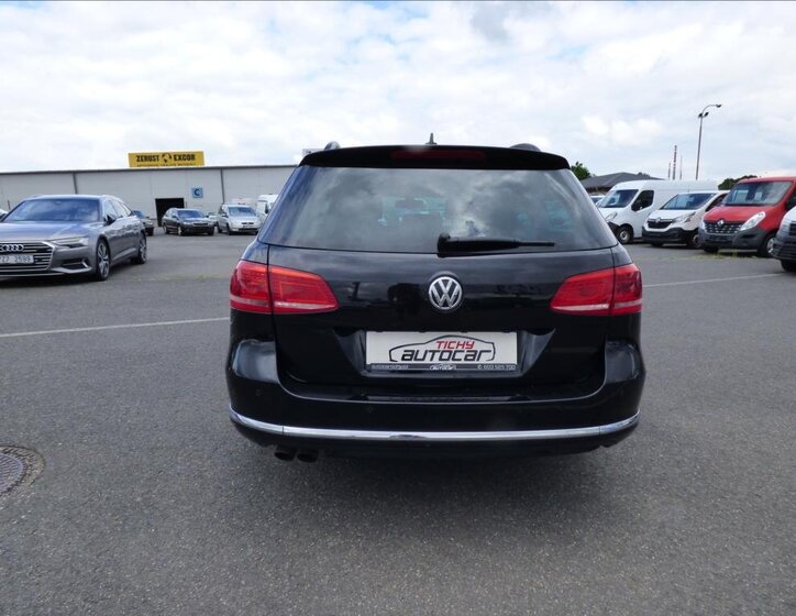 Volkswagen Passat 4