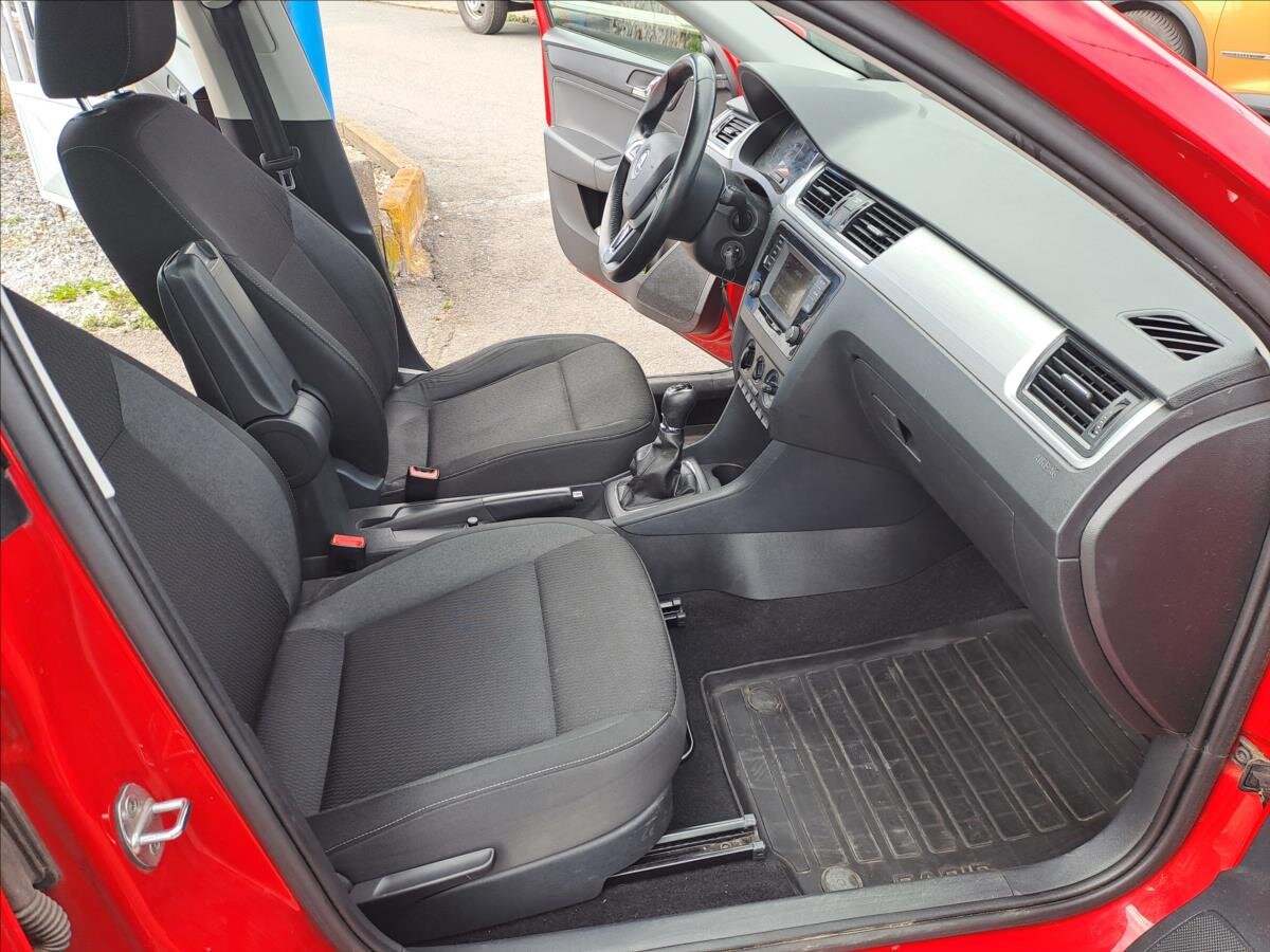 Škoda Rapid Liftback 1,2 l 81 kw