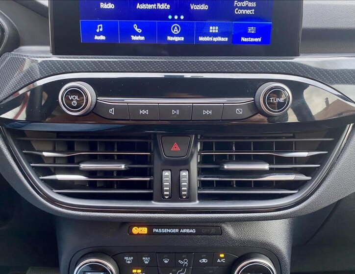 Ford Kuga SUV 2,0 l 110 kw