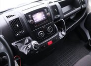 Peugeot Boxer Skříň 2,2 l 121 kw