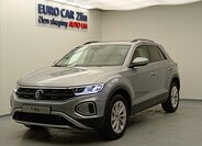 Volkswagen T-Roc SUV / Terénní 1,5 l 110 kw