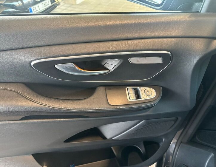 Mercedes-Benz EQV 10