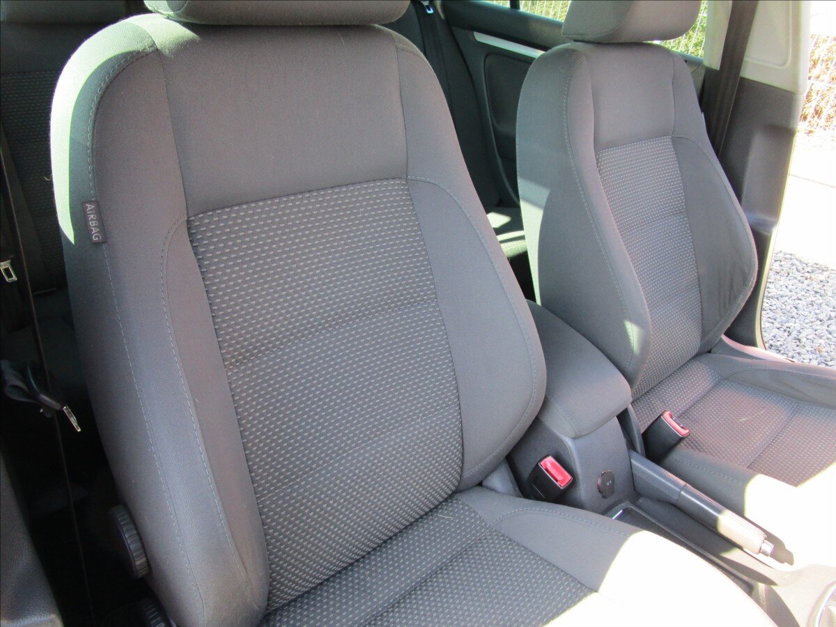 Volkswagen Golf Kombi 1,4 l 90 kw