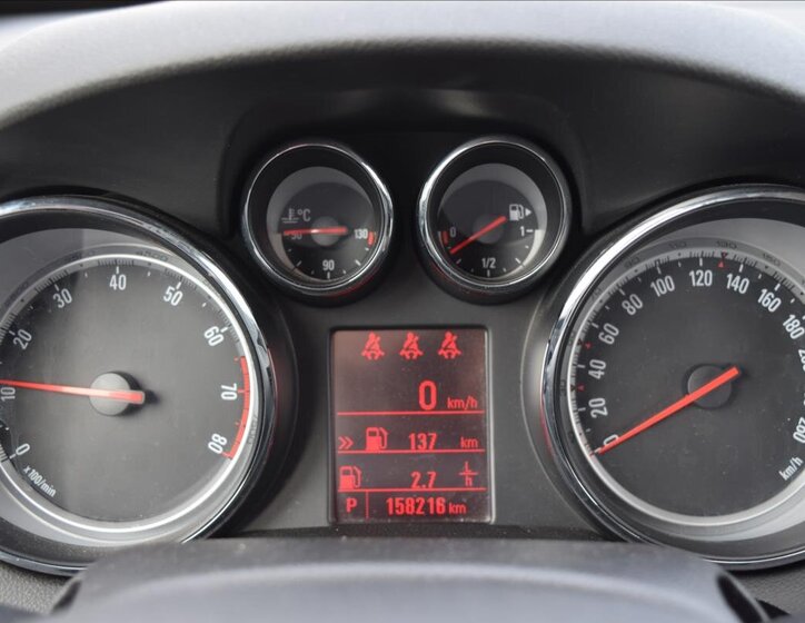 Opel Mokka SUV / Terénní 1,4 l 103 kw