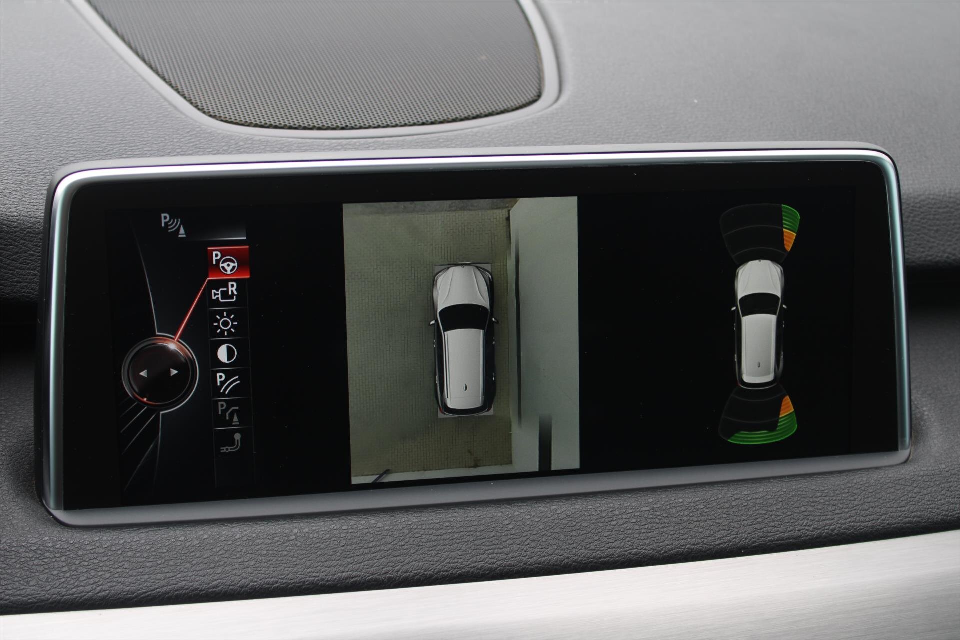 BMW X5 SUV 3,0 l 280 kw