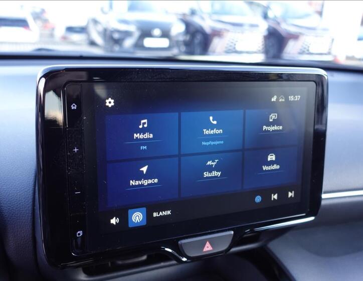 Toyota Yaris Cross 18