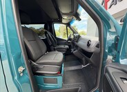 Mercedes-Benz Sprinter 17
