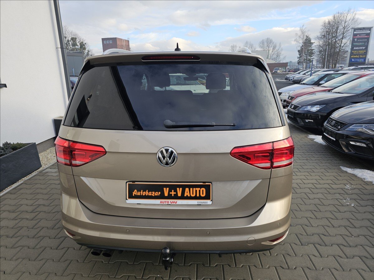 Volkswagen Touran Kombi 1,4 l 110 kw
